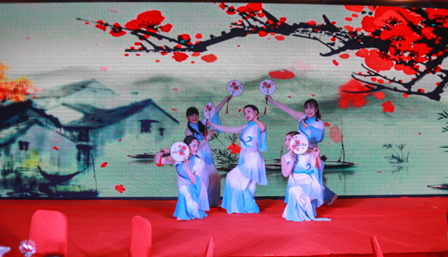 大禹漢光2018年“同心同行，共創(chuàng)未來”主題年會(huì)圓滿成功