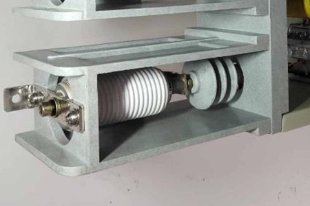 怎樣解決真空滅弧室漏氣？定期檢測有必要！