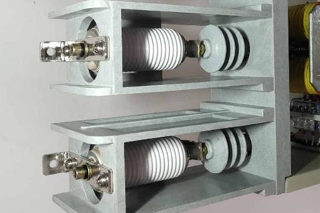 如何降低真空滅弧室的采購價(jià)格？小編為大家支招！