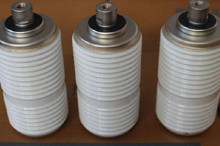 影響真空開關(guān)管價格的因素有哪些？